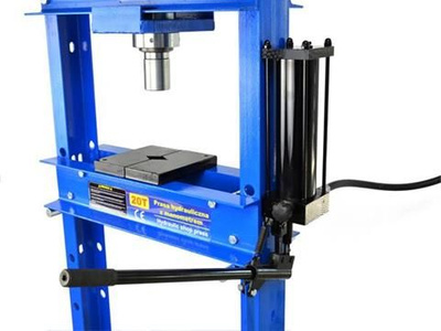 Prasa hydrauliczna z manometrem 20T z pompą nożną