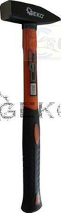 Młotek ślusarski 300G rączka fiberglass