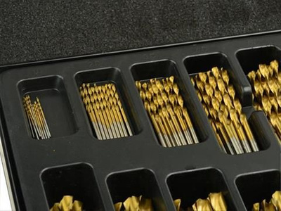Zestaw wierteł HSS do metalu 170el. tytan